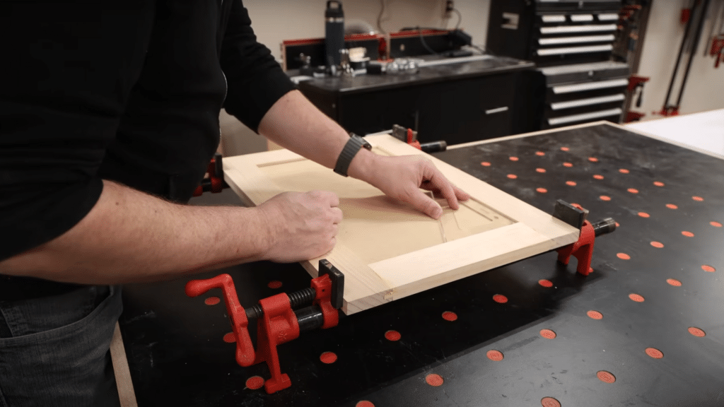 Step 4 Cut Tongues.png